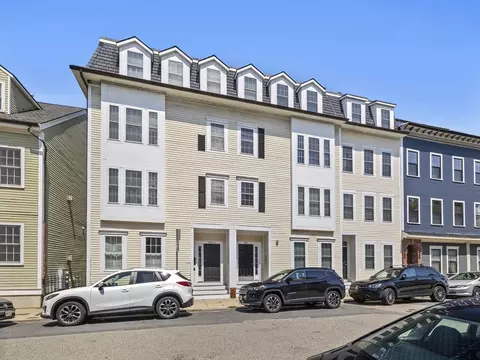 408 E Third St #5, Boston, MA 02127