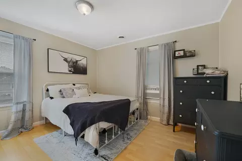 Bedroom - 39 Taber St, Fairhaven, MA 02719 photo 3 of 4