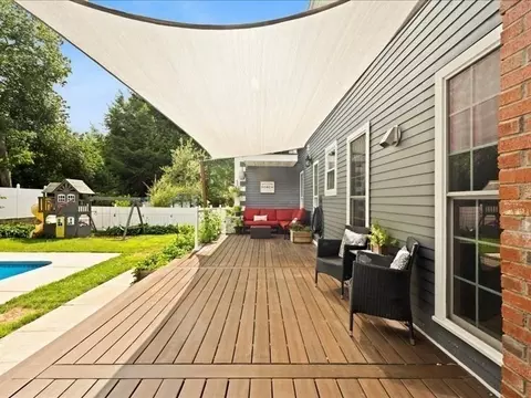 Exterior - 32 Eustis St, Saugus, MA 01906 photo 4 of 9