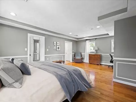 Bedroom - 32 Eustis St, Saugus, MA 01906 photo 4 of 9