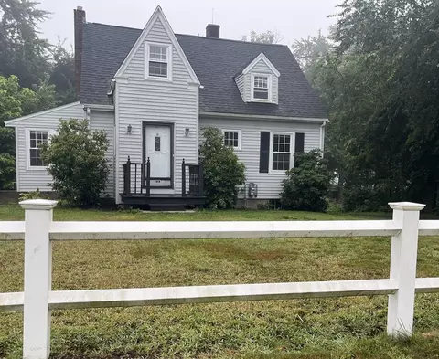 225 Main St, Walpole, MA 02081 photo 2
