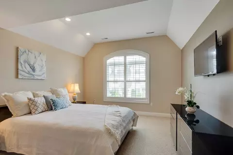 Bedroom - 100 Kirkbride Dr #117, Danvers, MA 01923 photo 7 of 7