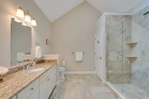 Bath - 100 Kirkbride Dr #117, Danvers, MA 01923 photo 3 of 4