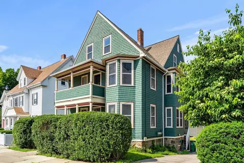 36-38 Willow St, Newton, MA 02459
