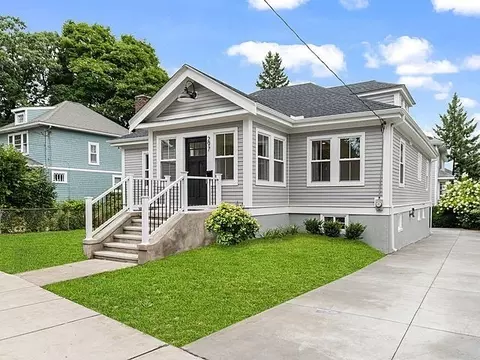 297 Derby St, Newton, MA 02465