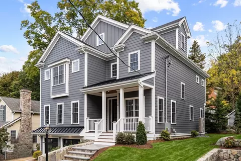 10 Stony Brook Rd, Arlington, MA 02476