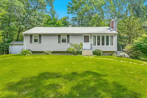 59 Birch St, Douglas, MA 01516
