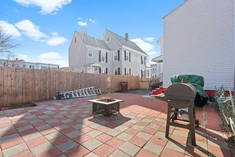 40 Hamilton, Everett, MA 02149 photo 11