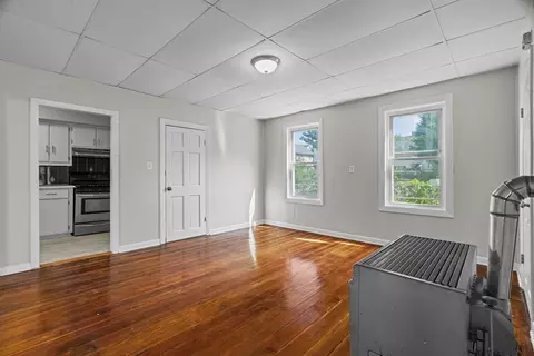 558 Third St, Fall River, MA 02721 photo 5