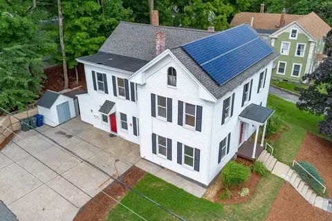 39 Walnut St, Leominster, MA 01453