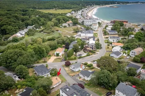 1 Arland Ter, Gloucester, MA 01930