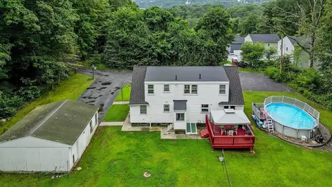 View/Area - 24 Aurora St, Worcester, MA 01607 photo 3 of 5