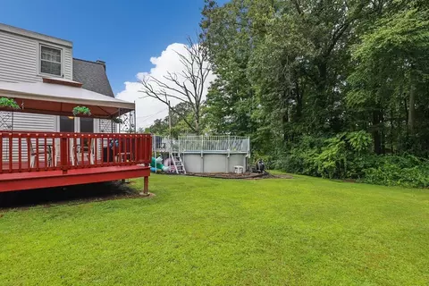 Exterior - 24 Aurora St, Worcester, MA 01607 photo 5 of 7
