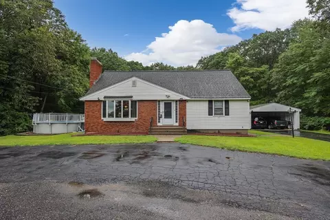Exterior - 24 Aurora St, Worcester, MA 01607 photo 2 of 7