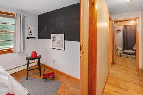 Entry Way - 24 Aurora St, Worcester, MA 01607 photo 2 of 2