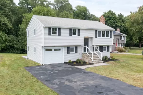 37 Burning Tree Rd, Natick, MA 01760 photo 3