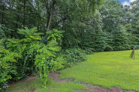 23 Aurora St, Worcester, MA 01607 photo 4