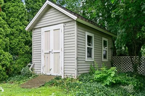 13 Superior Rd, Worcester, MA 01604 photo 4