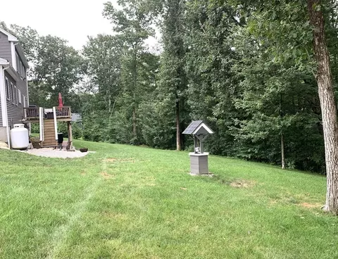 Exterior - 39 Davidson Rd, Charlton, MA 01507 photo 3 of 6