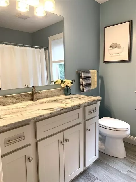 Bath - 39 Davidson Rd, Charlton, MA 01507 photo 6 of 6