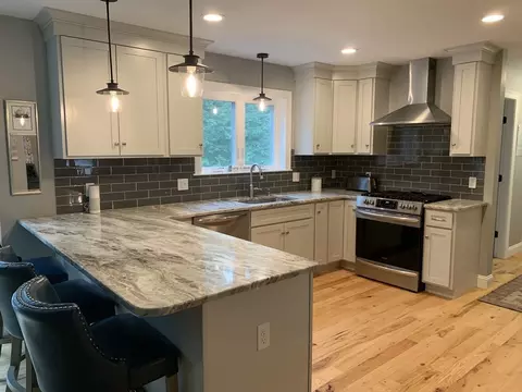 Kitchen - 39 Davidson Rd, Charlton, MA 01507 photo 1 of 3