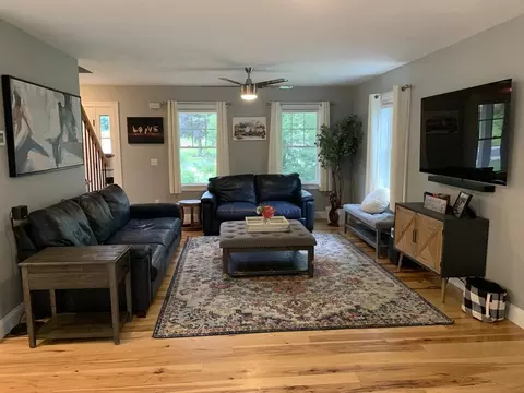 Living - 39 Davidson Rd, Charlton, MA 01507 photo 1 of 2