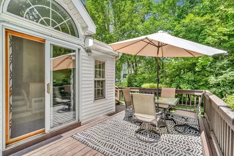 Exterior - 47 Brooks St, Maynard, MA 01754 photo 5 of 9