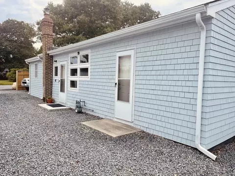 41 Cohasset Rd, Wareham, MA 02532 photo 2