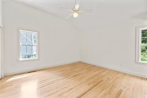 Bedroom - 35 Regatta Dr, Barnstable, MA 02632 photo 4 of 6