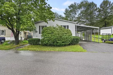 43 Ashley Ln, Marlborough, MA 01752