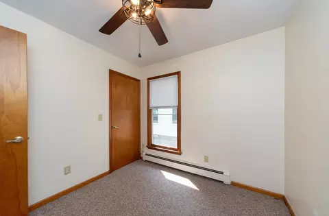 23 Maple St, Clinton, MA 01510 photo 20