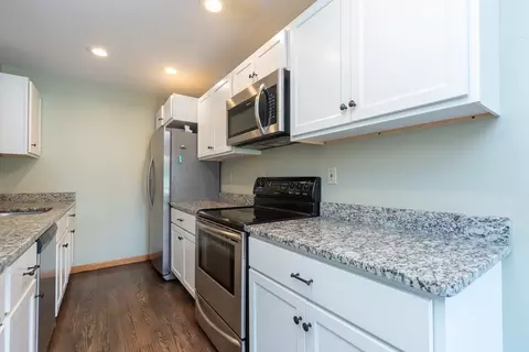 23 Maple St, Clinton, MA 01510 photo 6
