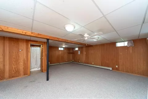 23 Maple St, Clinton, MA 01510 photo 22