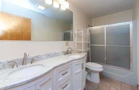 23 Maple St, Clinton, MA 01510 photo 11
