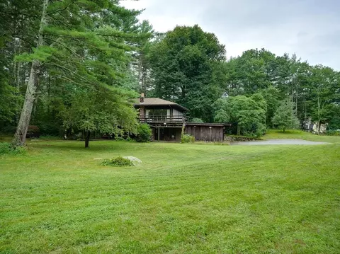 Exterior - 47 Mechanic St, Upton, MA 01568 photo 3 of 8