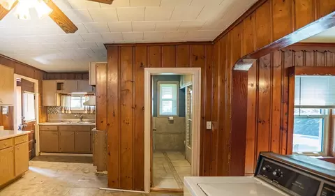 12 Brookline St, Webster, MA 01570 photo 8
