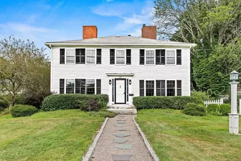 260 S Main St, Mansfield, MA 02048