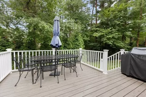 10 Puritan Rd, Hingham, MA 02043 photo 25
