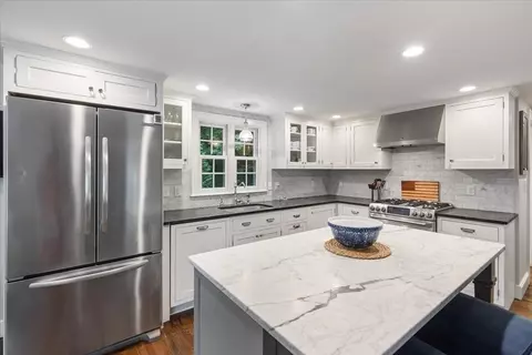 10 Puritan Rd, Hingham, MA 02043 photo 6