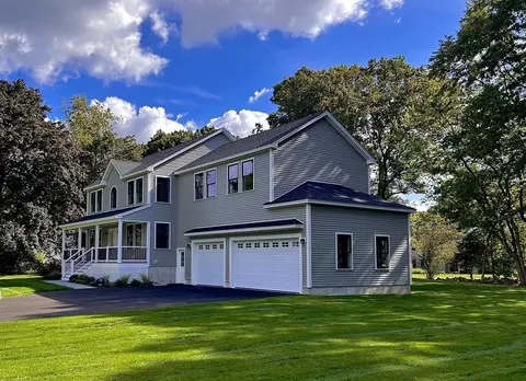 1 Cherokee Rd, Acton, MA 01720