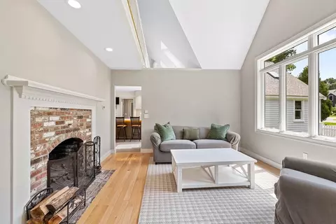 Living - 329 Waquoit, Barnstable, MA 02635 photo 3 of 4