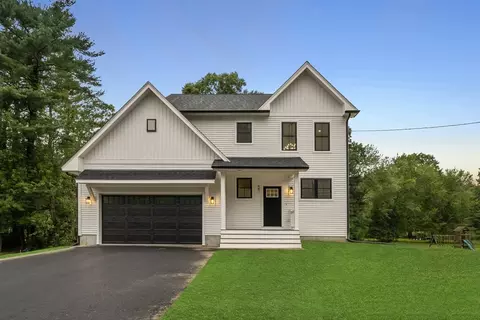 441 S Precinct St, Taunton, MA 02718