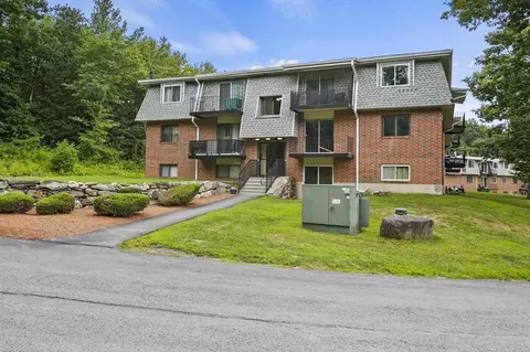 176 Maple Ave #4-32, Rutland, MA 01543