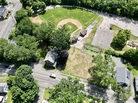 96 Holten St, Danvers, MA 01923 photo 9