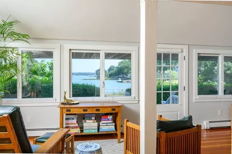 126 Downer Ave, Hingham, MA 02043 photo 8