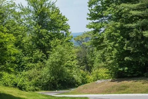 138 Nobscot Dr, Framingham, MA 01701 photo 5