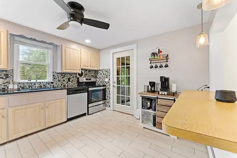 295 Plain St, Millis, MA 02054 photo 8