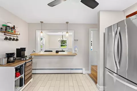 295 Plain St, Millis, MA 02054 photo 9