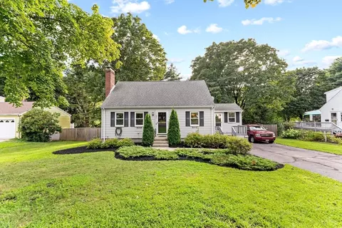 295 Plain St, Millis, MA 02054 photo 3