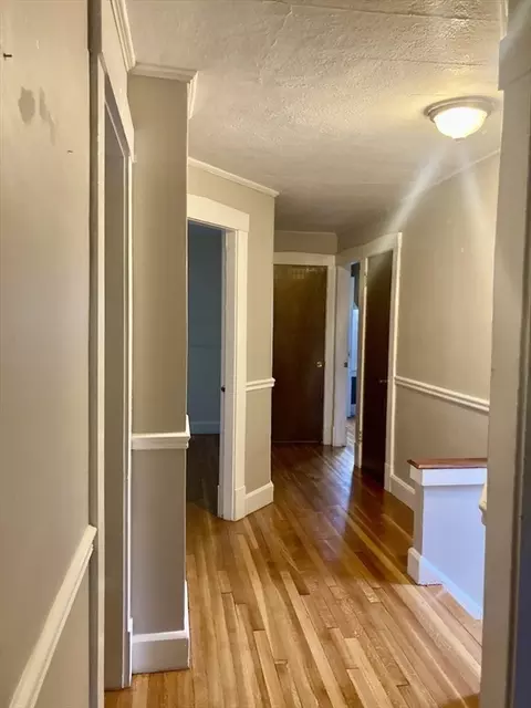 19 Eton St, Springfield, MA 01108 photo 14